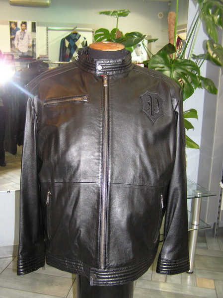 кожа куртки в Санкт-Петербурге